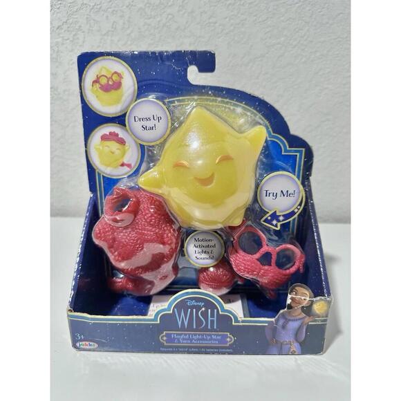 Disney Wish Interactive Role Play Star with Accessories (Ages 3+) - Picture 6 of 10